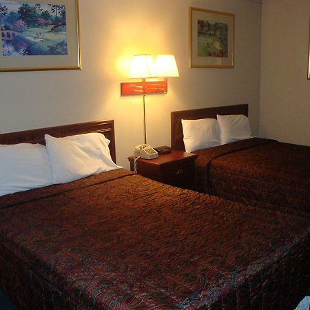 Econo Lodge Asheboro Kültér fotó